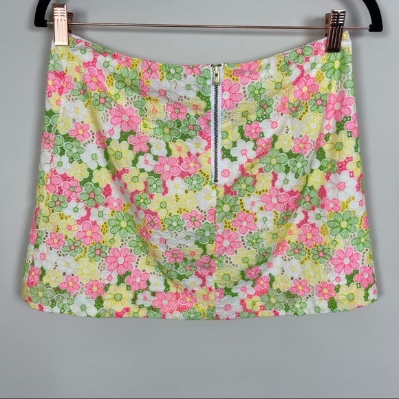 LILLY PULITZER FLORAL LACE MINI SKIRT SIZE 2 STYLE 48579W - Picture 12 of 16